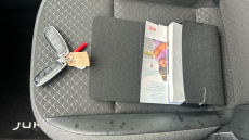 Nissan Juke 1.0 DiG-T N-Connecta 5dr DCT Petrol Hatchback